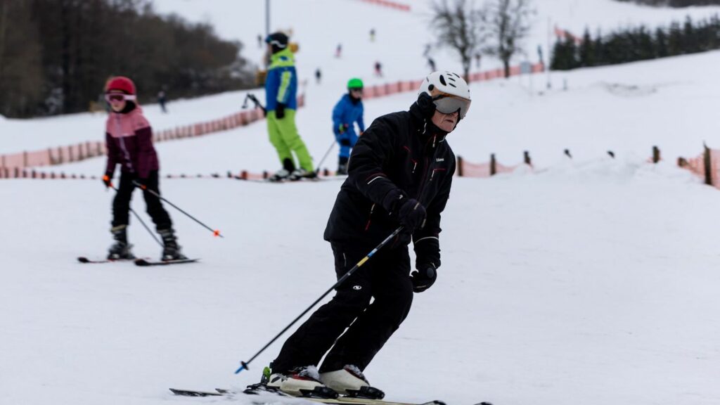 Das Skigebiet Willingen ist das größte in Hessen. Dort laufen die Vorbereitungen für die neue Saison. (Archivfoto) Foto: Christi