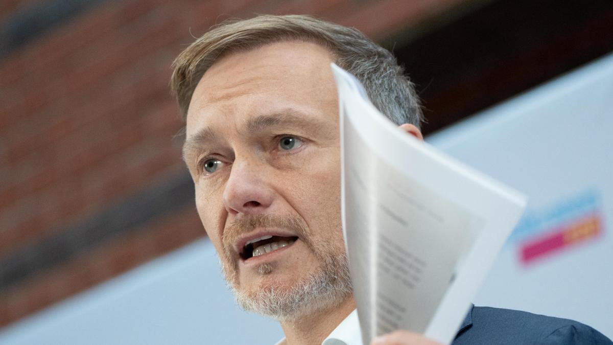 „Und das bedauere ich“ – Christian Lindner wendet sich mit Videobotschaft an Bürger