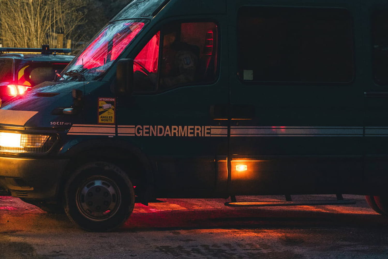 Accident de bus dans les Pyrénées : ce que l'on sait du drame qui a fait deux morts