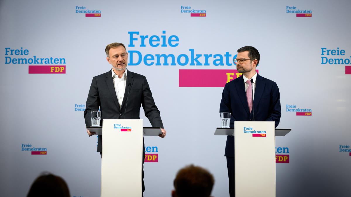 „Wir bedauern kommunikative Fehler“, sagt Lindner nach „D-Day“-Eklat