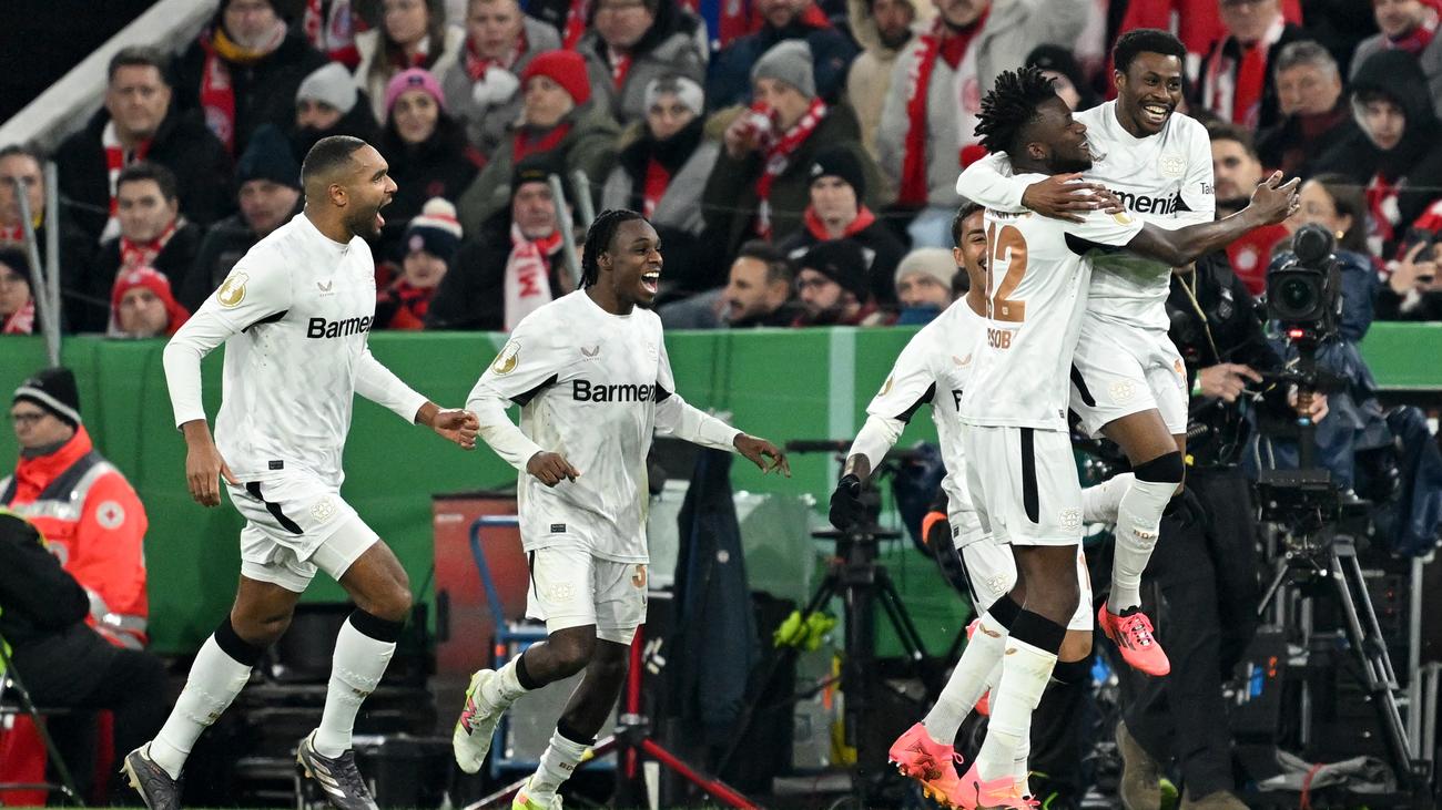 DFB-Pokal, Achtelfinale: Leverkusen wirft Bayern München aus dem DFB-Pokal