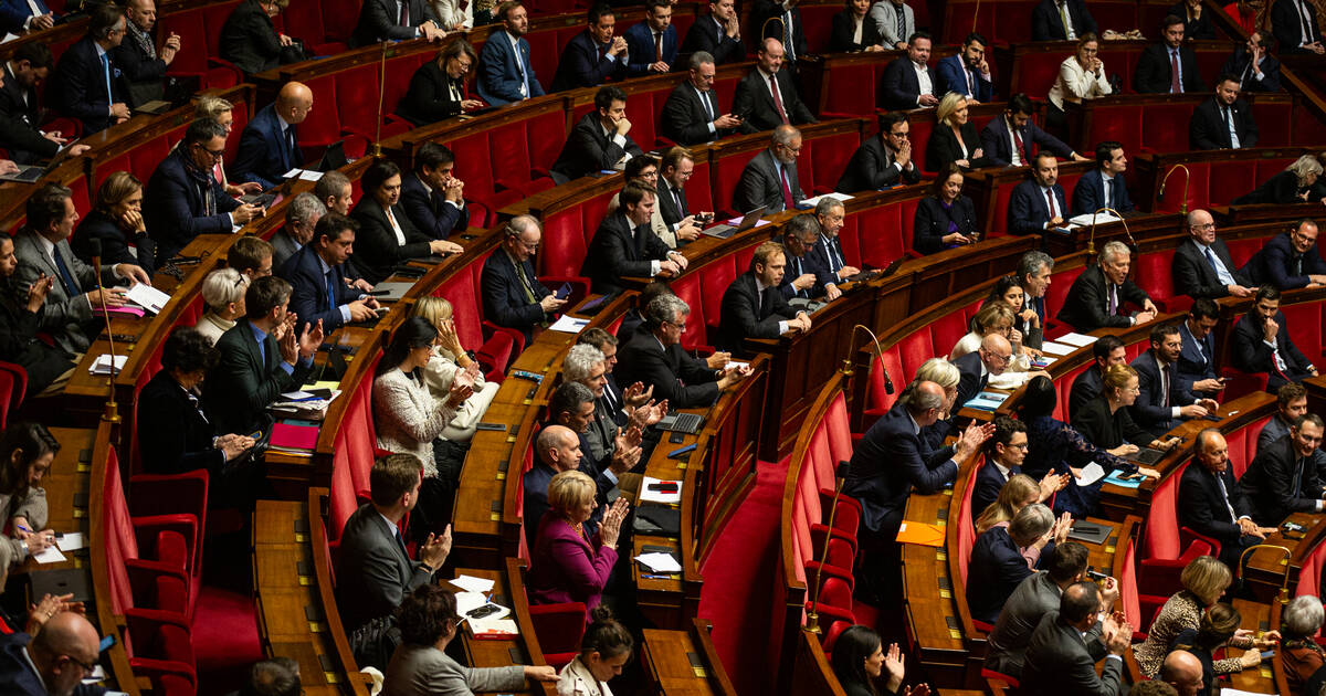 Budget : à quelques heures du vote sur la censure, l’Assemblée nationale adopte le projet de loi de fin de gestion