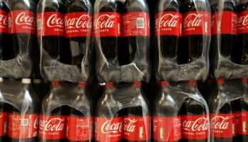 Coca-Cola revoit à la baisse ses ambitions en matière de lutte contre la pollution plastique