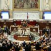 À l'Assemblée, les difficiles semaines de Michel Barnier, Premier ministre du "compromis"