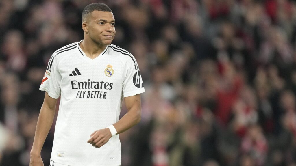 Real Madrid : la spirale négative se poursuit pour Kylian Mbappé avec un nouveau penalty manqué et une défaite embarrassante face à l'Athletic Club