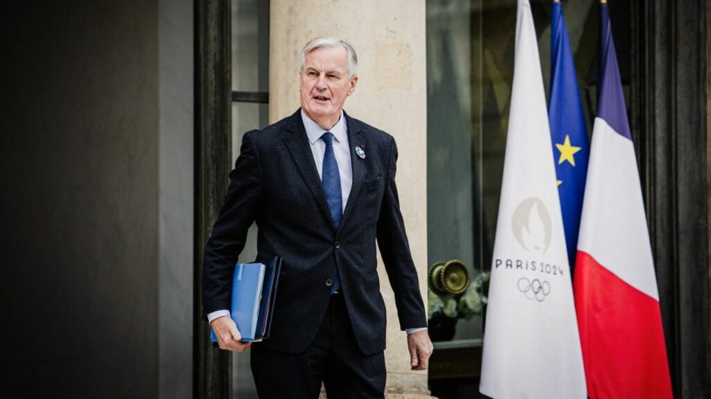 Censure du Gouvernement : Michel Barnier remettra sa démission à Emmanuel Macron à 10 heures