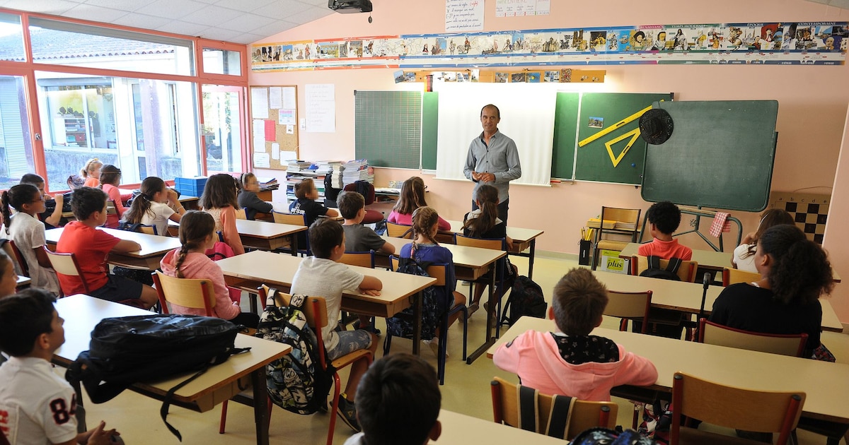 Une salle de classe (illustration)