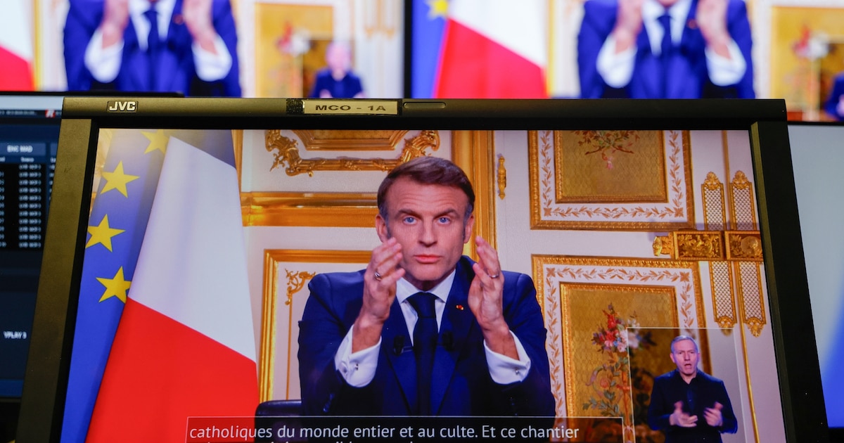 Le président français Emmanuel Macron lors de son allocution le 5 décembre 2024