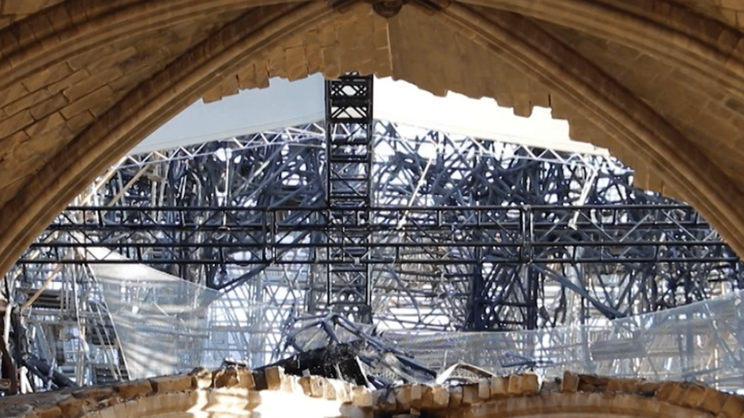 Réouverture de Notre-Dame : les grandes étapes du chantier de la reconstruction