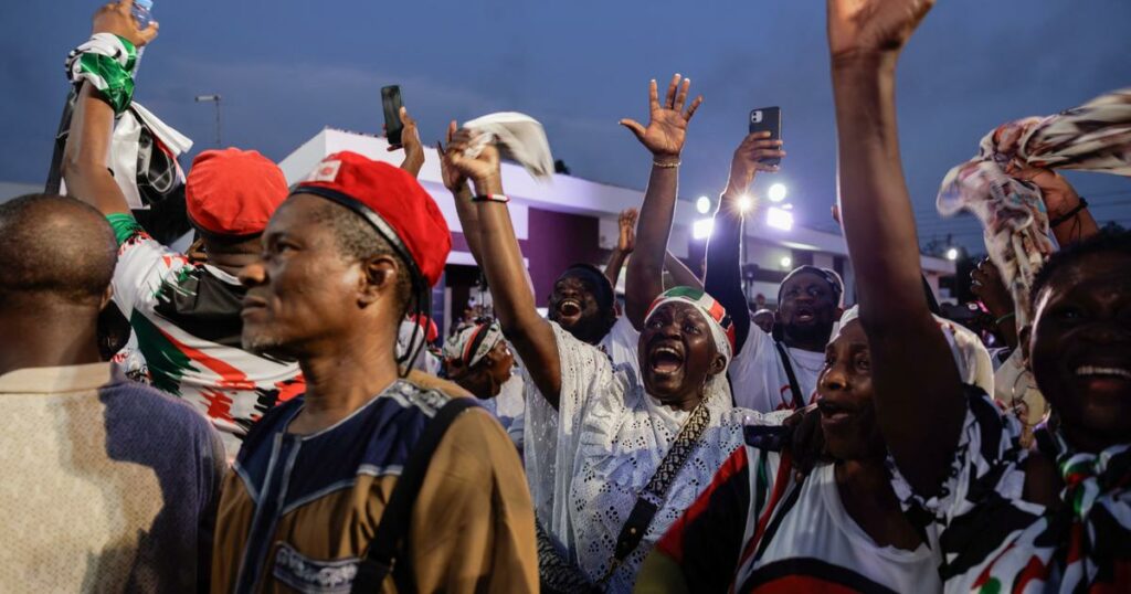 Au Ghana, une présidentielle en “48 heures chrono”, avec “élégance” et sans violence