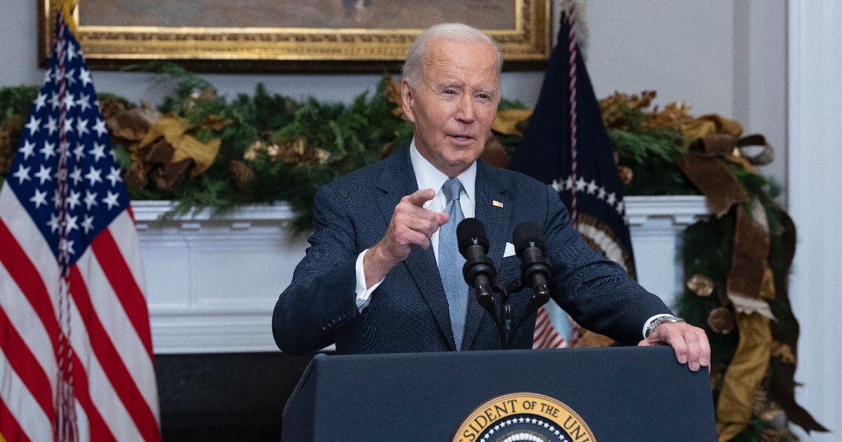 Le président américain Joe Biden parle de la situation en Syrie dans la salle Roosevelt de la Maison Blanche à Washington, DC, le 8 décembre 2024