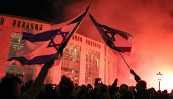 Cinq hommes jugés pour des violences contre des supporters israéliens à Amsterdam