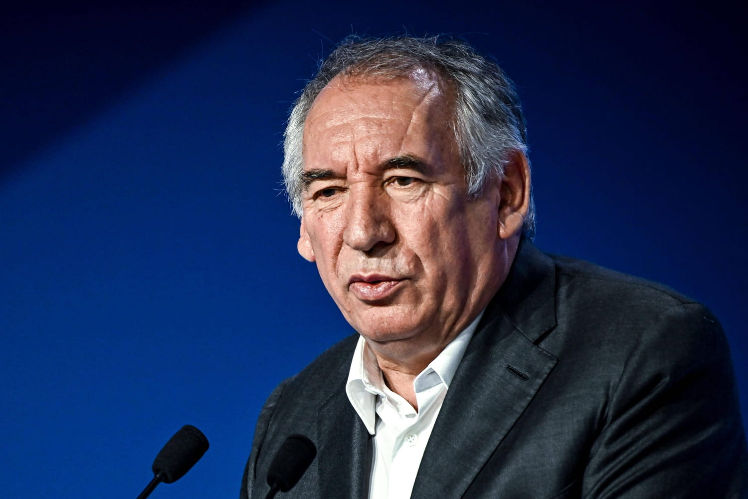 François Bayrou nommé Premier ministre ? Le PS ne ferme pas vraiment la porte