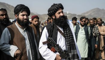 Afghanistan : à Kaboul, un ministre taliban tué dans un attentat-suicide attribué à l'Etat islamique