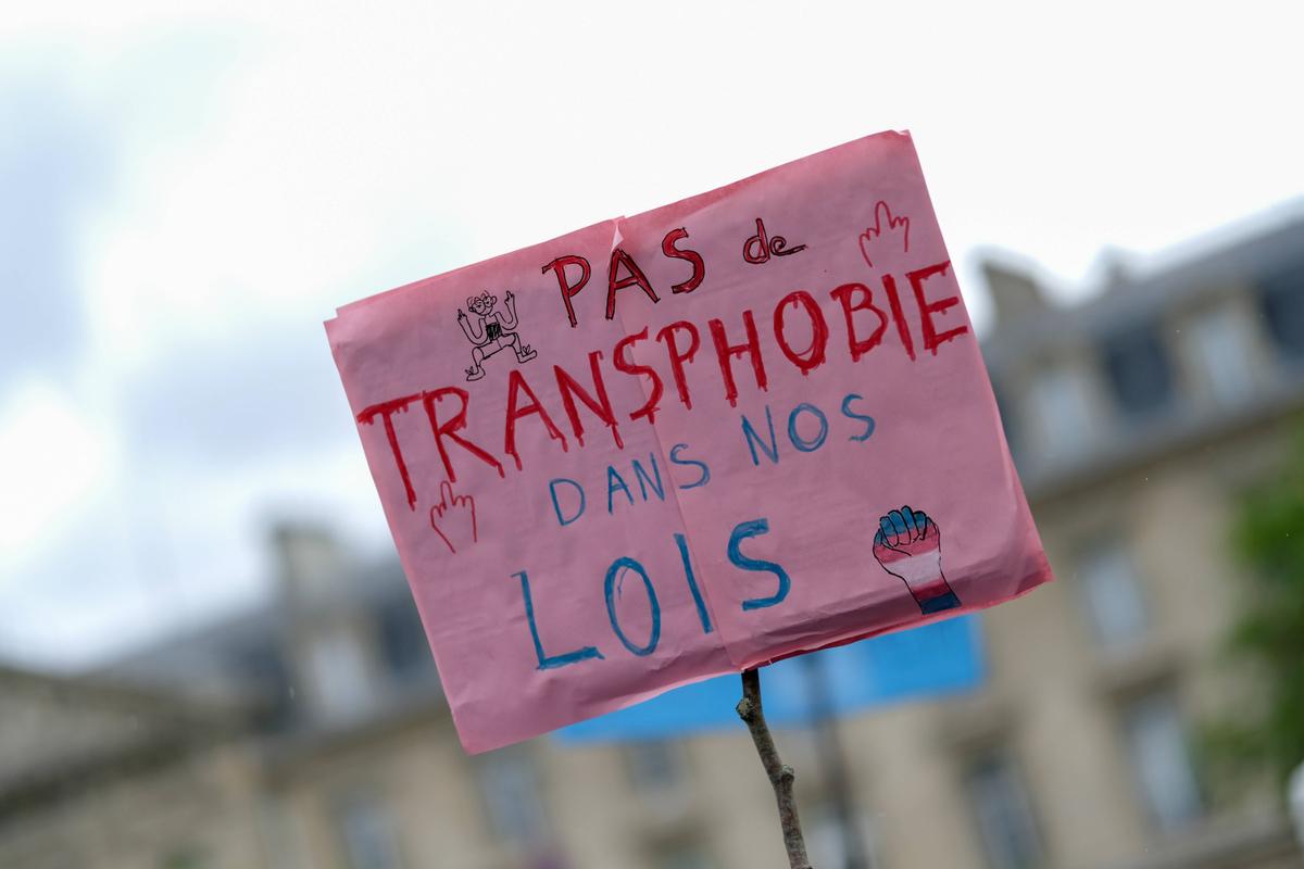 Elus et élues du front républicain, ne sacrifiez pas la communauté LGBT pour séduire les réactionnaires et l’extrême droite