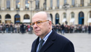 Bernard Cazeneuve nommé Premier ministre ? Pourquoi Macron peut lui confier Matignon