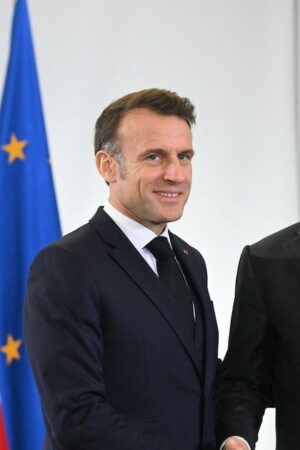 Emmanuel Macron et Donald Tusk à Varsovie, le 12 décembre 2024.