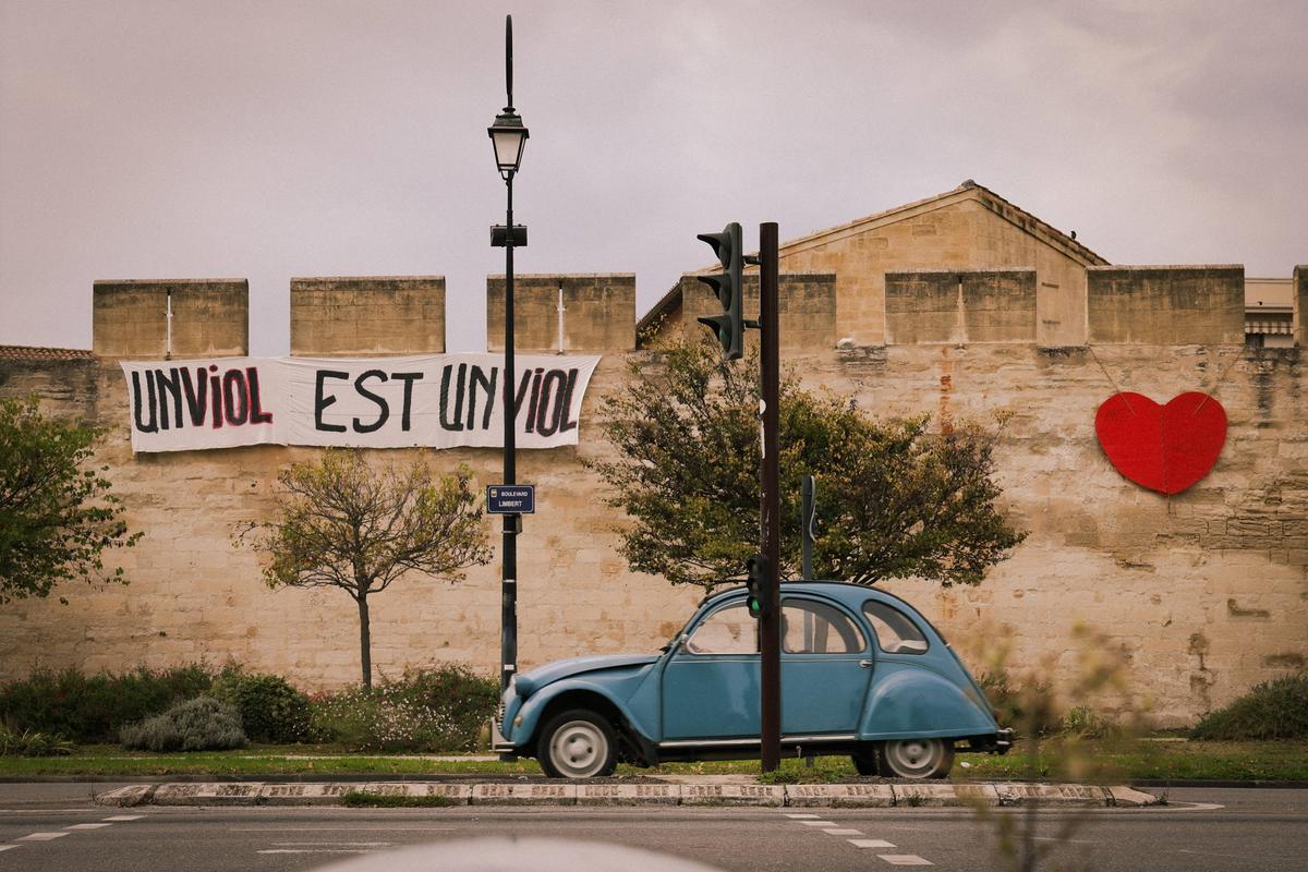 Les nouvelles lois du consentement : « Cette notion, qui me semblait auparavant froide et loin de l’intime, résonne désormais très fort dans ma tête »