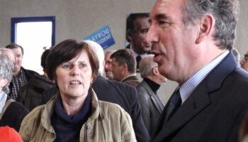 Elisabeth Perlant : la femme de François Bayrou a un avis bien tranché sur la politique, Matignon ne devrait pas la combler