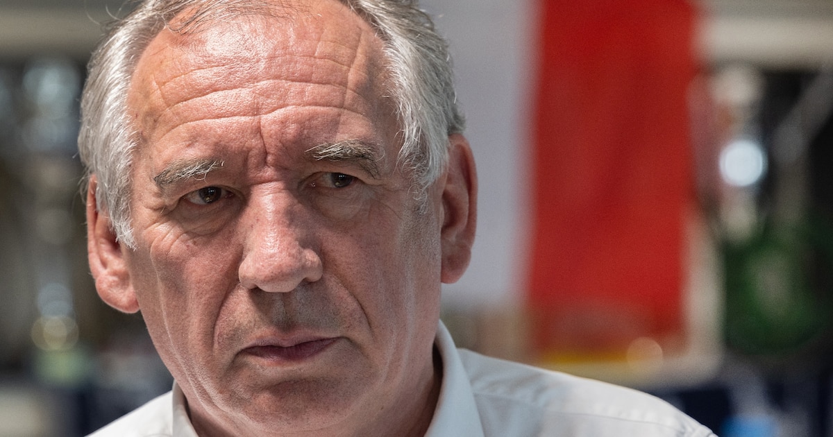 Le patron du MoDem François Bayrou, le 25 juin 2024 à Vire, dans l'ouest de la France