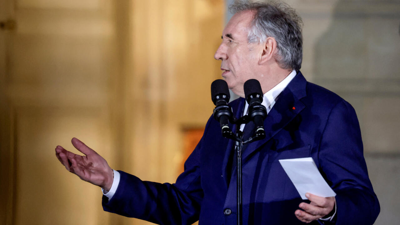 Moody's abaisse la note souveraine de la France, cadeau d'arrivée amer pour François Bayrou