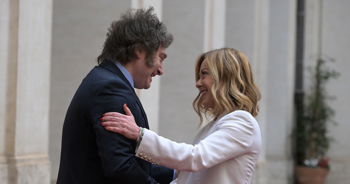 La Première ministre italienne Giorgia Meloni et le président argentin Javier Milei au palais Chigi, le 12 février 2024 à Rome