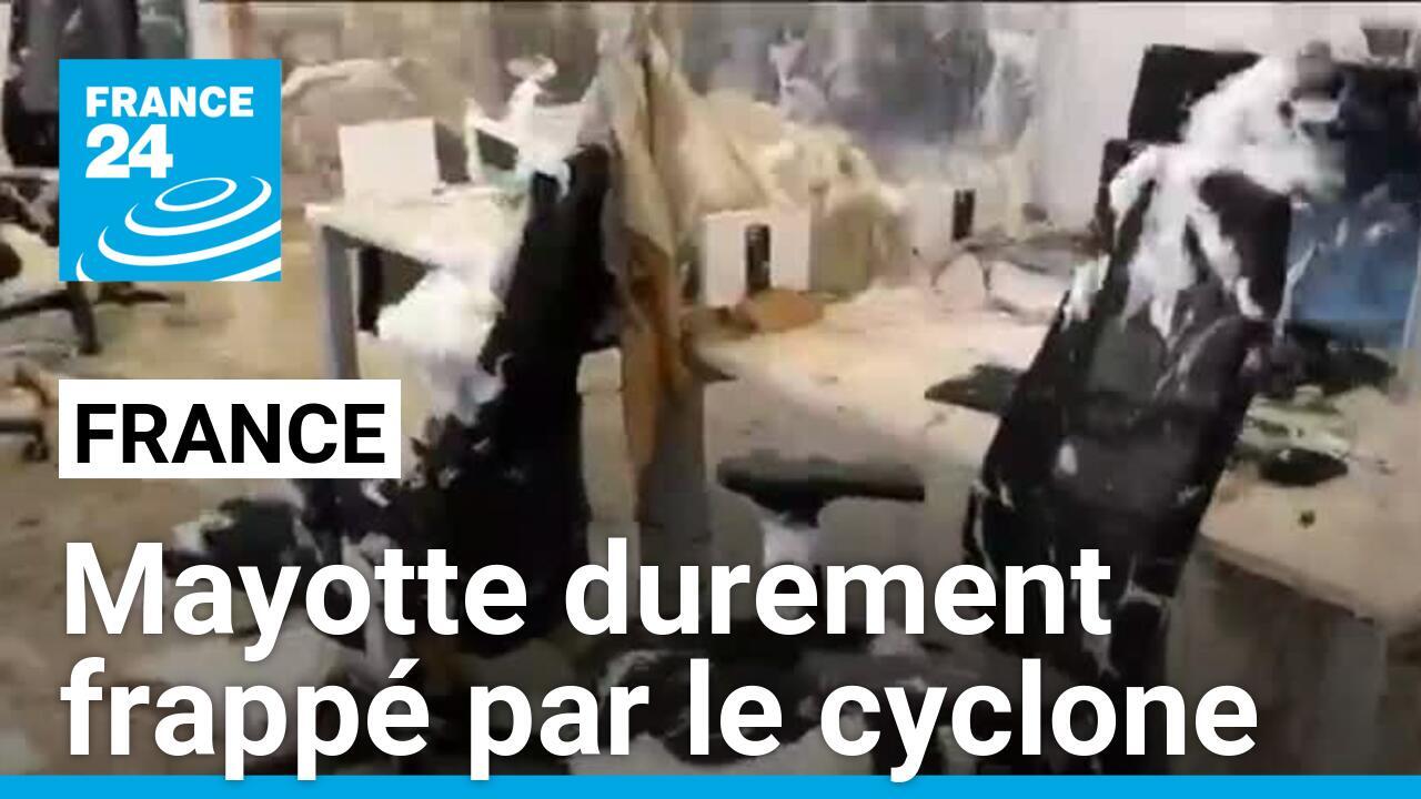 Mayotte durement frappé par le cyclone Chido, au moins deux morts