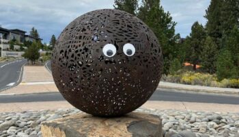 A pair of googly eyes placed on a public art sculpture in Bend, Oregon. Pic: City of Bend, Oregon