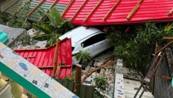 Cyclone Chido à Mayotte : le ministre de l'Intérieur, Bruno Retailleau, redoute un bilan "lourd" face à "une situation dramatique"