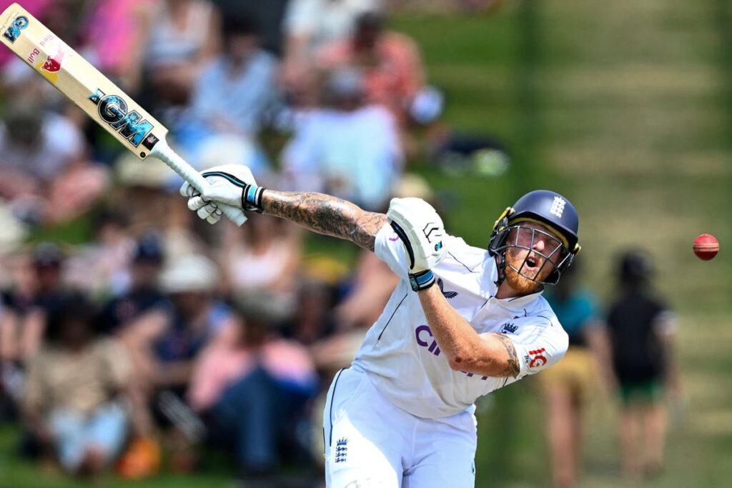 England staring down defeat in Hamilton as New Zealand lead by 340