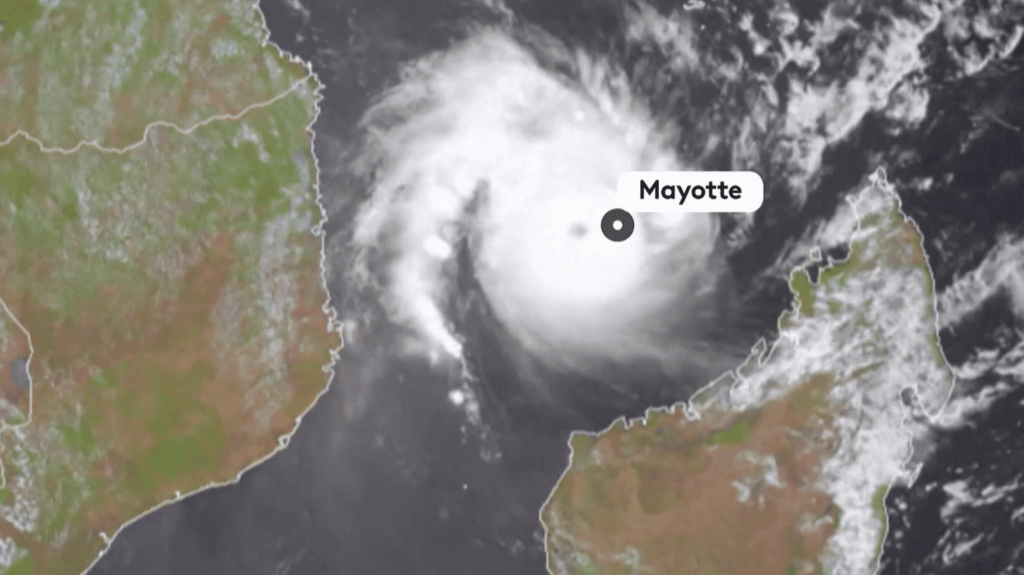 Cyclone Chido à Mayotte : comment expliquer le phénomène ?