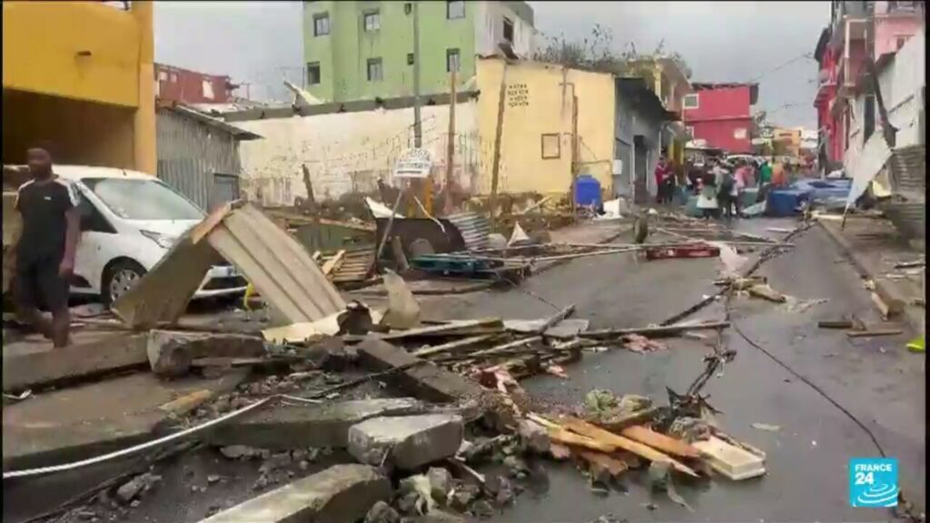 Cyclone Chido à Mayotte : au moins 14 morts et des dégâts immenses