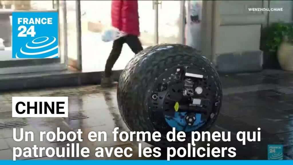 Un robot qui patrouille avec les policiers : la nouvelle recrue de la police chinoise