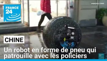 Un robot qui patrouille avec les policiers : la nouvelle recrue de la police chinoise