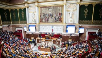 Les députés se penchent ce lundi sur la loi spéciale, en l’absence de budget