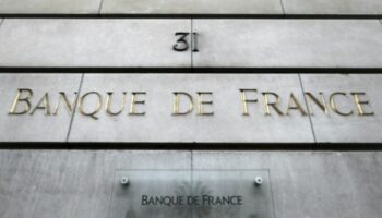 La Banque de France abaisse sa prévision de croissance 2025, sur fond « d’incertitudes »