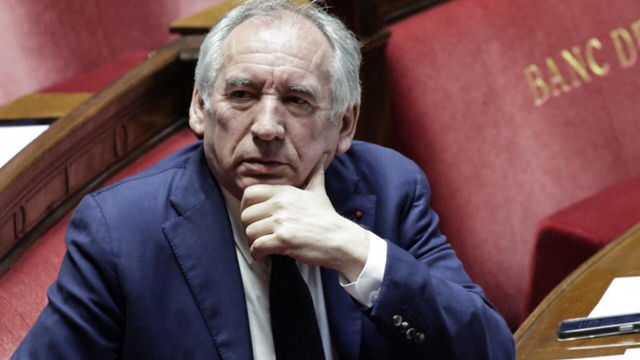 François Bayrou convie les forces politiques jeudi à Matignon, avant d'annoncer son gouvernement