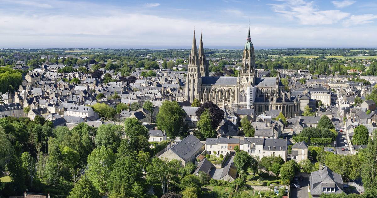 A Bayeux, une plainte contre un établissement catholique pour discrimination en raison de l’orientation sexuelle