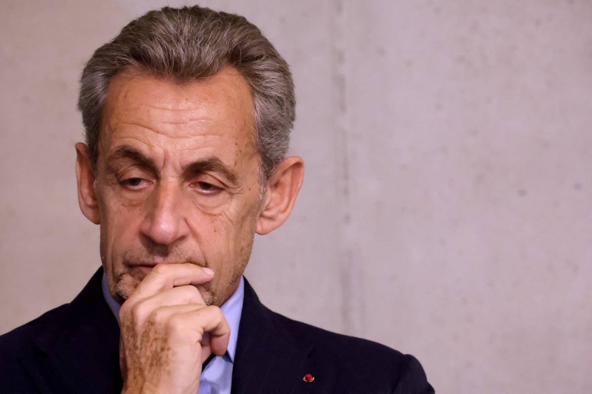 Nicolas Sarkozy, autre symbole de la crise de la Vᵉ République