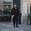 Nouveau gouvernement : Bayrou propose de réunir les forces politiques hors RN et LFI jeudi à Matignon