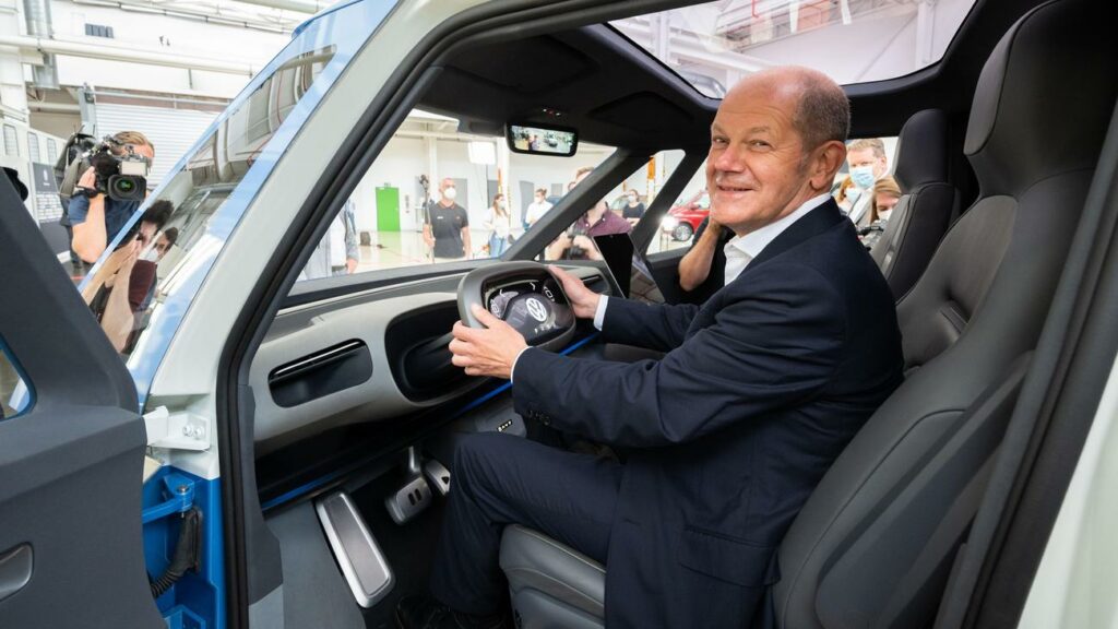 Flottengrenzwerte: Scholz will Belastung von Autobauern durch EU-Klimastrafen verhindern