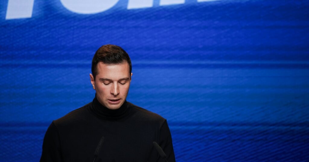 Le président du Rassemblement national (RN) Jordan Bardella lors d'un meeting à Tonneins, dans Lot-et-Garonne, le 10 novembre 2024