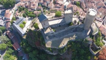 Ariège : les gardiens de la tradition perdurent dans la ville médiévale de Foix