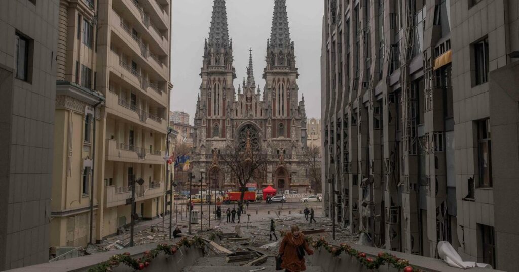 Après les provocations de Poutine, Kiev de nouveau ciblé par des bombardements russes