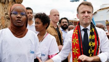 Mayotte : Emmanuel Macron développe son « plan de bataille » pour l’archipel où le bilan s’alourdit à 35 morts