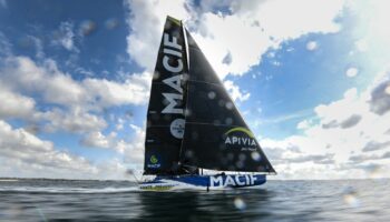 "Il n'y a pas de sauvetage possible à cet endroit" : c'est quoi le point Nemo, dont s'approche le trio en tête du Vendée Globe ?