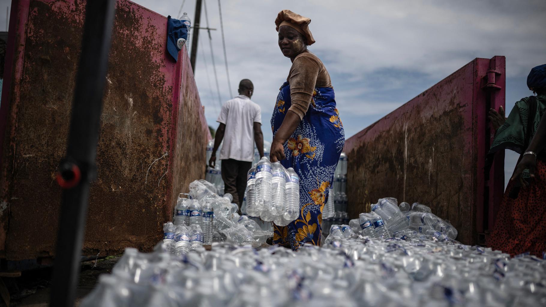 Crise de l’eau à Mayotte : l’archipel est assoiffé après le cyclone Chido, comment sortir d’un problème interminable ?