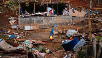 DIRECT. Cyclone Chido à Mayotte : les habitants attendent encore de l'aide après le départ d'Emmanuel Macron