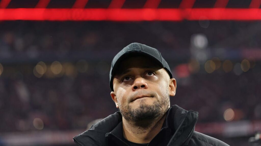 „Haben gewonnen, aber ich wünsche mir Siege für Frieden nächstes Jahr“, sagt Kompany bewegt