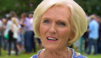 Mary Berry makes emotional plea to fans after experiencing a tragic loss